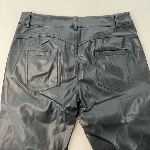 Black Vegan Leather Skinny Pants Leggings Women's Size S/M NWOT - Picture 4 of 6